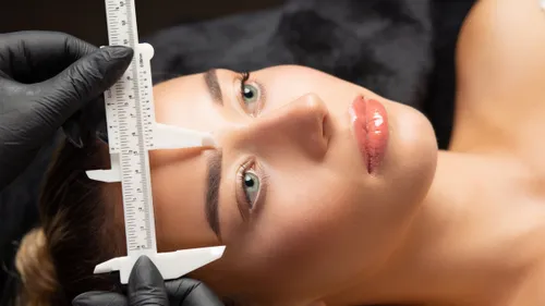 Micropigmentación de Cejas