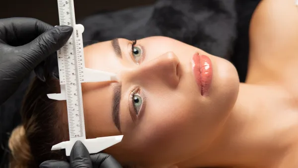 Micropigmentación de Cejas